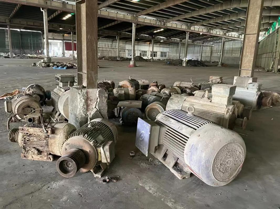 電機40噸 - a廢舊物資回收